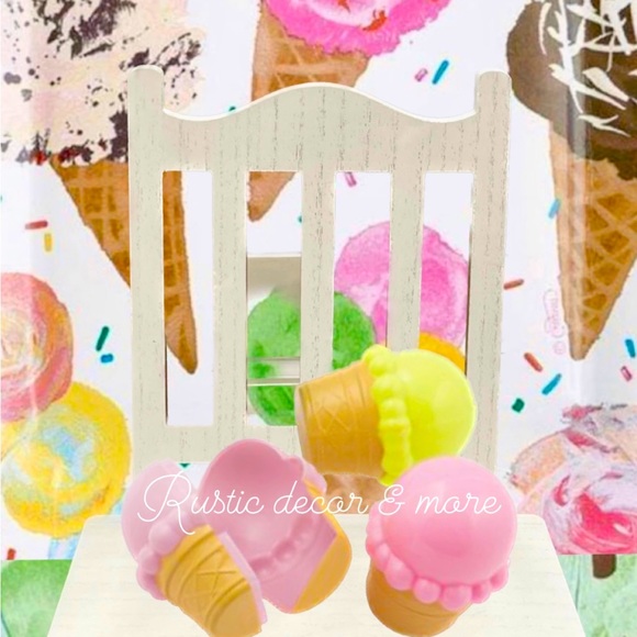 Mini Ice cream cone containers - Picture 1 of 1